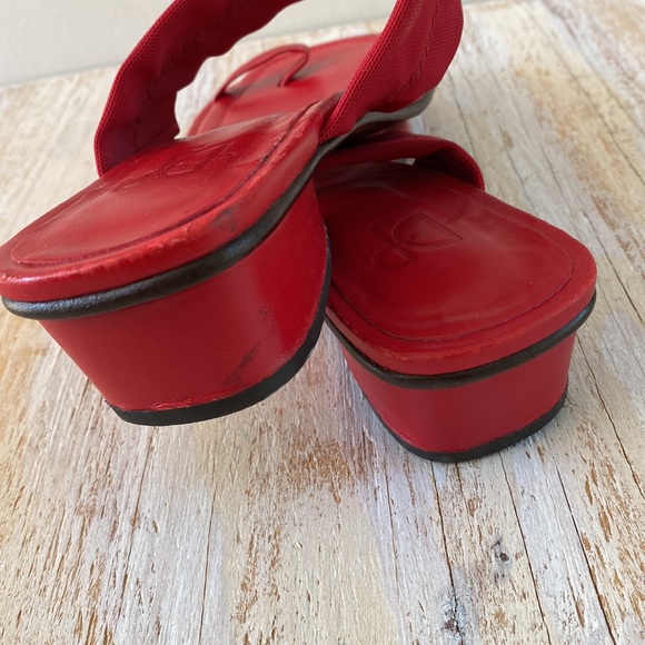 Beautiful red real leather slippers - Picture 9 of 9